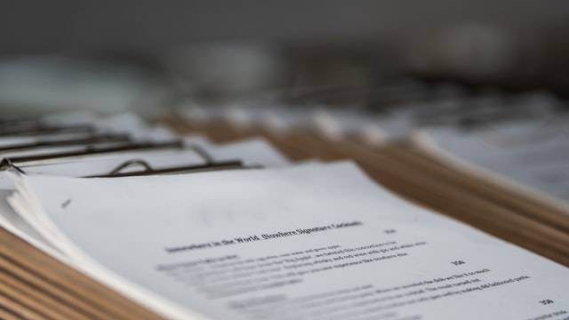 六十三、借款人應負擔的貸款利率為何？